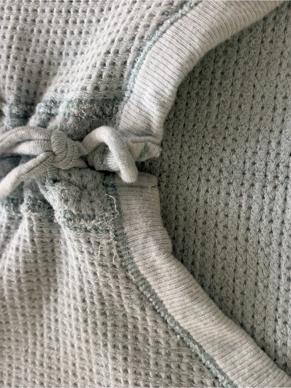 Urban Outfitters Light Blue Waffle-Knit Cropped Tank with Drawstring - Picture 3 of 4